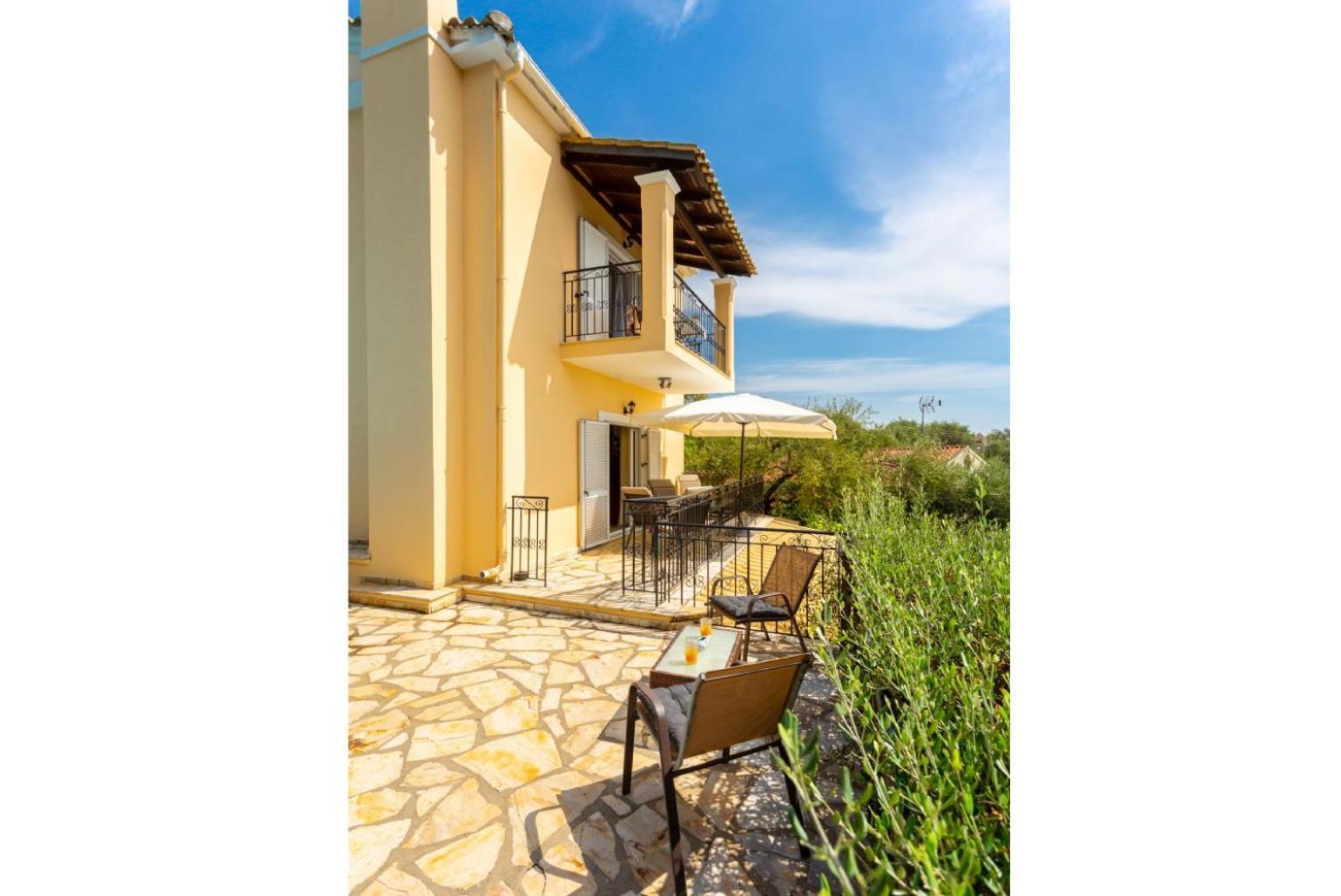 Villa Evie Nisaki  Екстер'єр фото