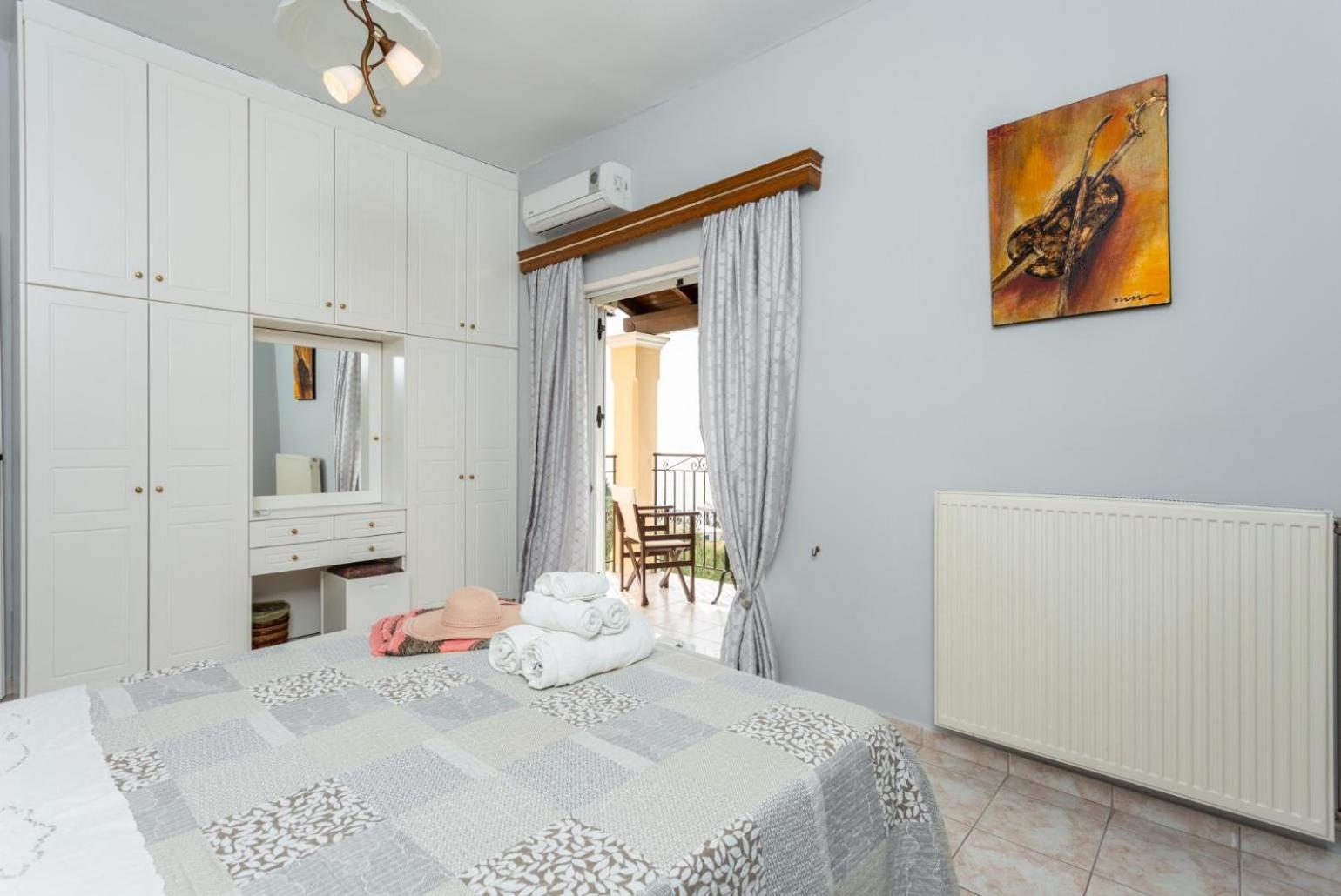 Villa Evie Nisaki  Екстер'єр фото